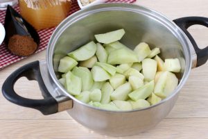 Яблочно-творожный чизкейк без выпечки