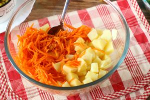 Картофельный салат с корейской морковью